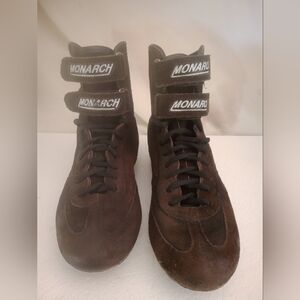 Men'sMONARCH Racing Leather Brown Athletic Shoes Size 8.